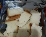 Foto langkah ke 3 dari resep Puding roti tawar panggang.