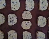 Foto del paso 4 de la receta: Cookies saladas de queso y olivas negras 🖤