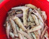 Hình bước làm 1 của món Cá bống kho nghệ
