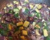 A picture of step 3 of Mediterranean Style Seafood Pasta.