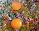 Foto del paso 10 de la receta: Fricasé de Carne con Vainitas, Arvejas, Zanahoria y Papas Fritas