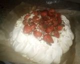 A picture of step 5 of Strawberry Pavlova.