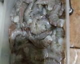 Foto langkah ke 2 dari resep Udang saos Padang sederhana.