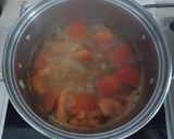 Hình bước làm 2 của món Canh cà chua đậu hủ - nấm rơm