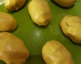 Foto langkah ke 5 dari resep Butir Nangka isi Pisang.