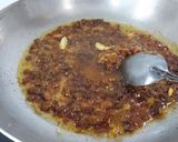Hình bước làm 1 của món Thịt ba chỉ kho tương hột