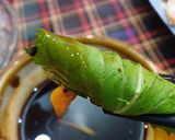 Hình bước làm 4 của món Cải đắng cuốn chay