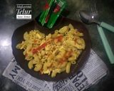 Foto langkah ke 5 dari resep Makaroni Telur Saus Tomat.