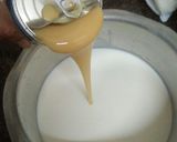 A picture of step 2 of Mawa milk.
