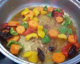 Foto del paso 2 de la receta: Conejo en salsa con langostinos