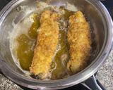 A picture of step 4 of Deep Fried Hake.
