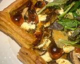 A picture of step 4 of Goats cheese and red onion tart.