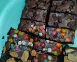 Foto langkah ke 9 dari resep Fudgy Brownies panggang.