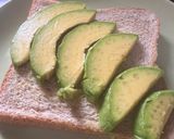 Foto langkah ke 2 dari resep Avocado Toast.