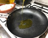 Foto del paso 1 de la receta Bocaditos de bacalao a la plancha con acelgas salteadas