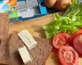 Hình bước làm 1 của món Bữa Sáng Ngon Với Sandwish, Bacon, Trứng, Cheese