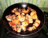 Foto langkah ke 1 dari resep 24. AYAM KECAP DAUN BRAMBANG.