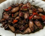 Foto langkah ke 6 dari resep Cumi hitam pedas.