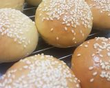 Foto langkah ke 7 dari resep Burger Bun/Roti Burger.