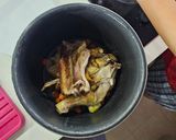 Foto del paso 2 de la receta: Caldo de pollo y huesos