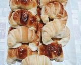 Foto del paso 1 de la receta: Más que receta es una idea "Medialunas con jamón y queso"
