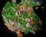 Foto langkah ke 5 dari resep Tumis Buncis + Jamur Merang.