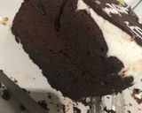 Foto langkah ke 7 dari resep Kue ultah basic brownies kukus Ny Liem.