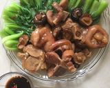 Hình bước làm 6 của món Giò heo hầm nấm & cải thìa