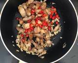 หมูสามชั้นคั่วพริกเกลือ วิธีทำสูตร 4 รูป