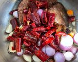 รูปขั้นตอนการทำที่ 2 ของ แกงส้มผักรวม🥬พริกแกงปลาย่าง🧄🌶️