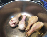 Foto del paso 1 de la receta: Pollo estofado, con champiñón