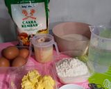 Foto langkah ke 3 dari resep Bolu sarang semut aka caramel cake.