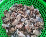 Hình bước làm 1 của món Mì quảng ếch