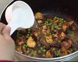 A picture of step 4 of Nargisi Pulao(Egg Pulao).