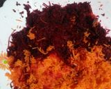 A picture of step 1 of Beetroot carrot halwa.