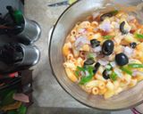 A picture of step 4 of Pizza macaroni.