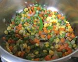 A picture of step 3 of Green Chutney Pulao with Corn.