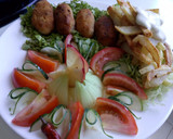 Foto del paso 1 de la receta: Croquetas de zanahoria con ensalada y unas papas fritas con alioli extra picante