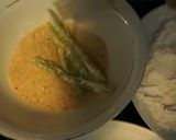 A picture of step 3 of Air fried green beans.