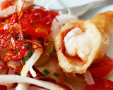 Foto del paso 6 de la receta: Ensalada de ventresca "Mar y Montaña" con gambones y jamón 🔥🔥