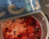 Foto del paso 3 de la receta: Salsa de frutos rojos (para magret de pato o queso brie)