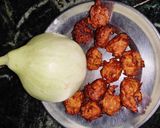 लौकी के पकौड़ा (lauki ka pakoda recipe in Hindi) रेसिपी चरण 3 फोटो