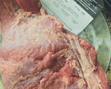 Foto del paso 1 de la receta: TAPA DE 🥩ASADO🥩 PORCINA GUISADA (con fideos) 🍛🍲