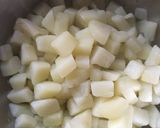 Foto del paso 2 de la receta: Ensalada de papa con tips. Iguales de las del resto sin tacc