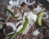 Foto del paso 2 de la receta: Tacos de hígado encebollado