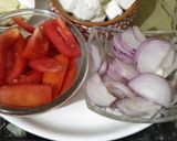 A picture of step 1 of Shahi paneer.