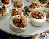 Foto del paso 5 de la receta: Huevo Relleno de Atún Lomito con espinaca y acelga *Scarleth