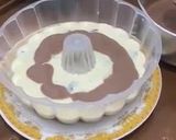 Foto langkah ke 3 dari resep Puding Lapis Oreo Coklat.