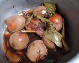 Foto langkah ke 4 dari resep Pindang Kecap Telur Omega.