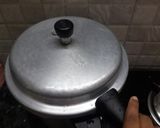 A picture of step 5 of Instant Pongal(rice).